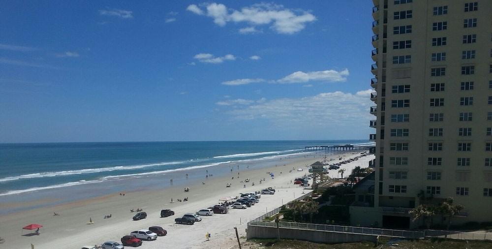 Days Inn By Wyndham Daytona Oceanfront Daytona Beach Exterior foto