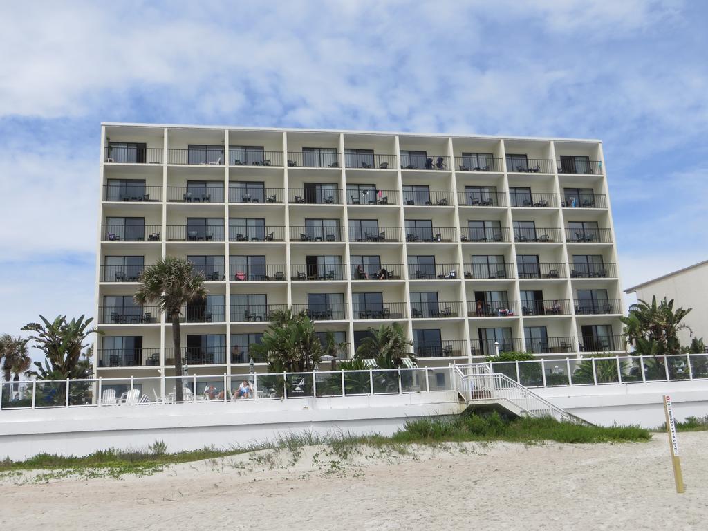 Days Inn By Wyndham Daytona Oceanfront Daytona Beach Exterior foto