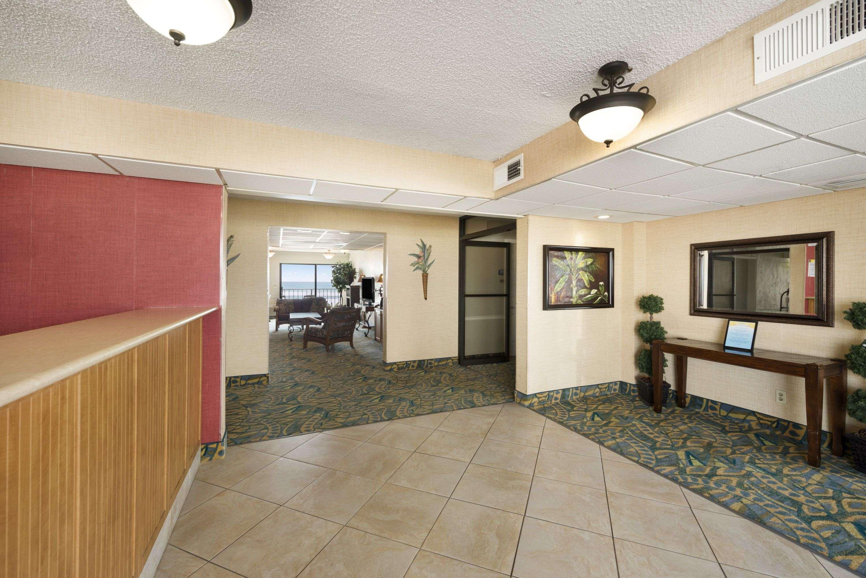 Days Inn By Wyndham Daytona Oceanfront Daytona Beach Exterior foto